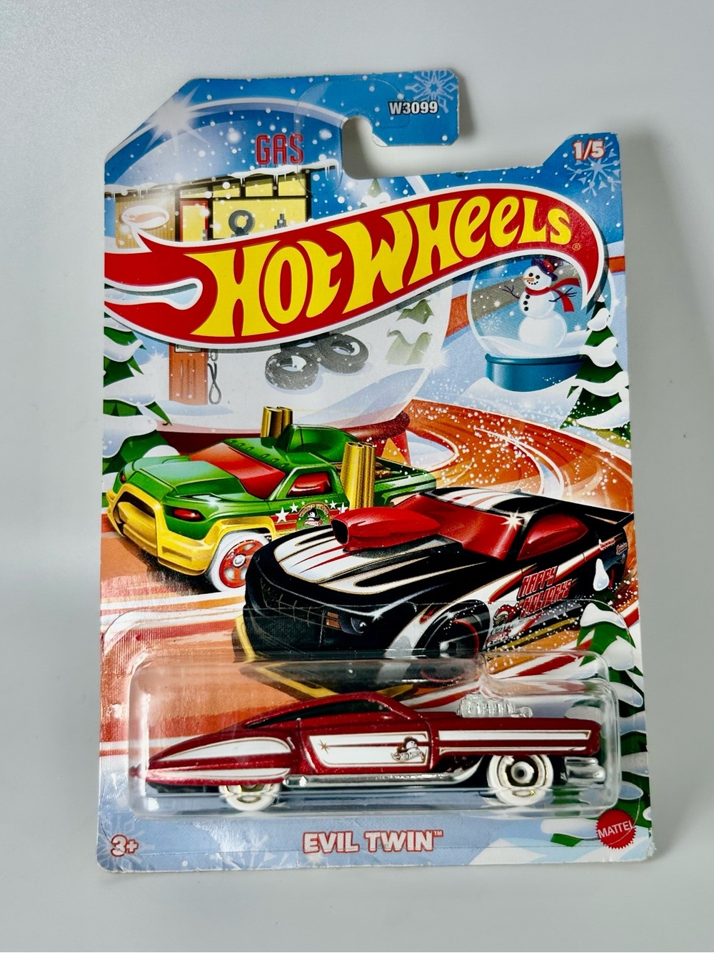 Hot Wheels Rodger Dodger 3/8 Red 2013 Holiday Hot Rods NEW Christmas Edition